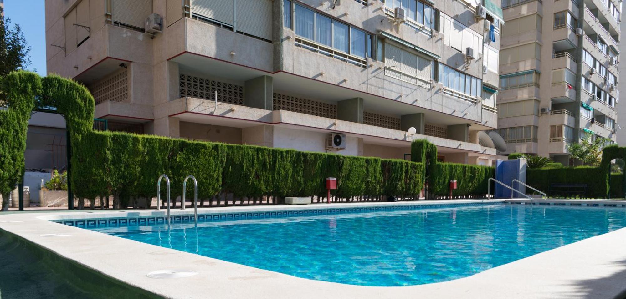 Moderno Con Piscina Y Bicicletas Gratis *