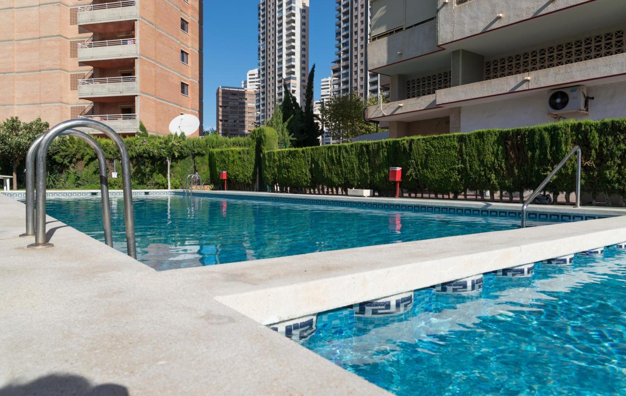 Moderno Con Piscina Y Bicicletas Gratis Apartment
