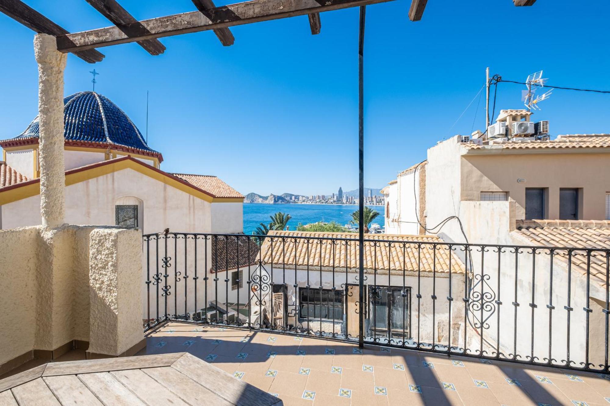 Apartment El Castell Old-town Benidorm