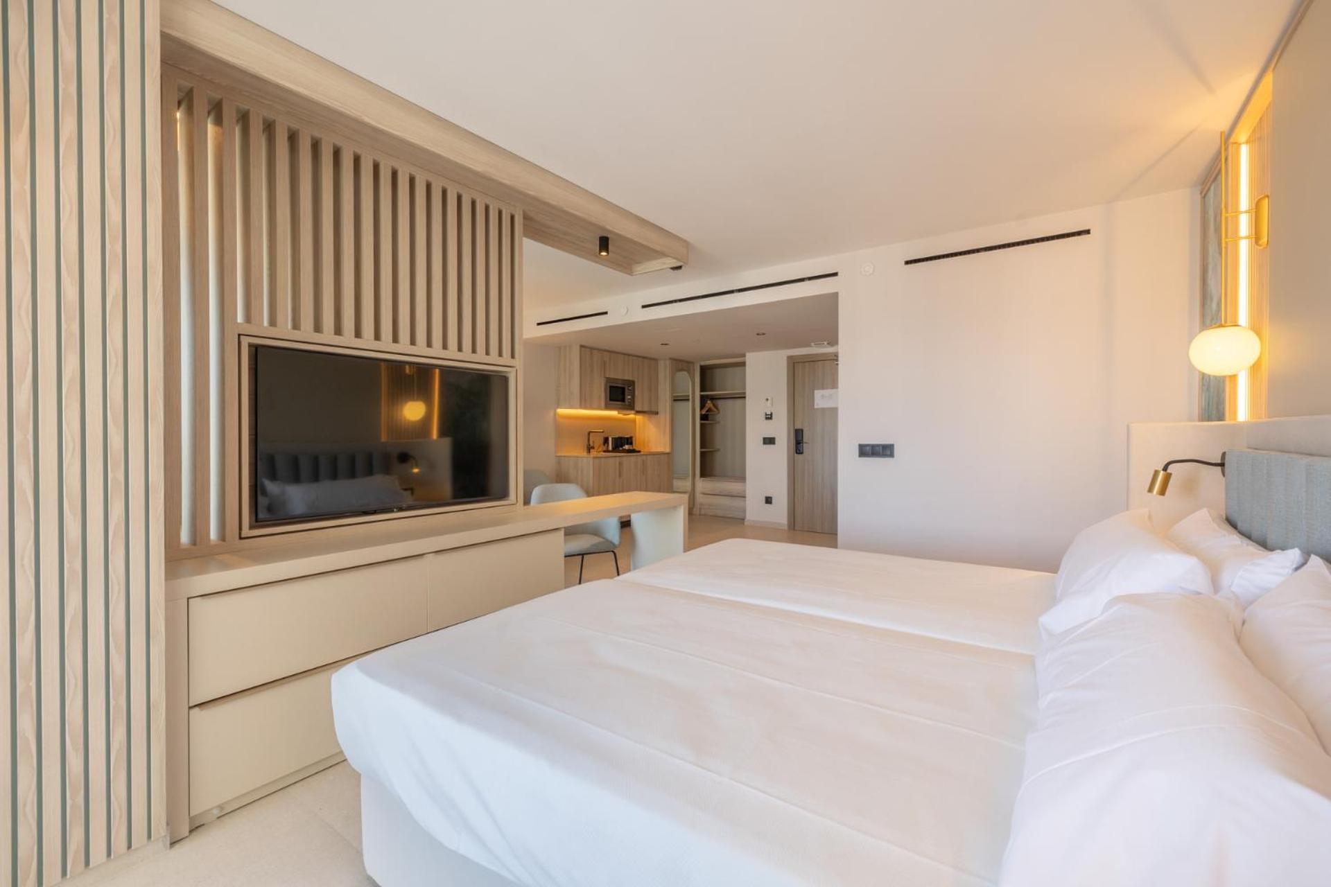 Hotel Bcl Levante Club & 4 Sup - Only Adults Recomended Benidorm