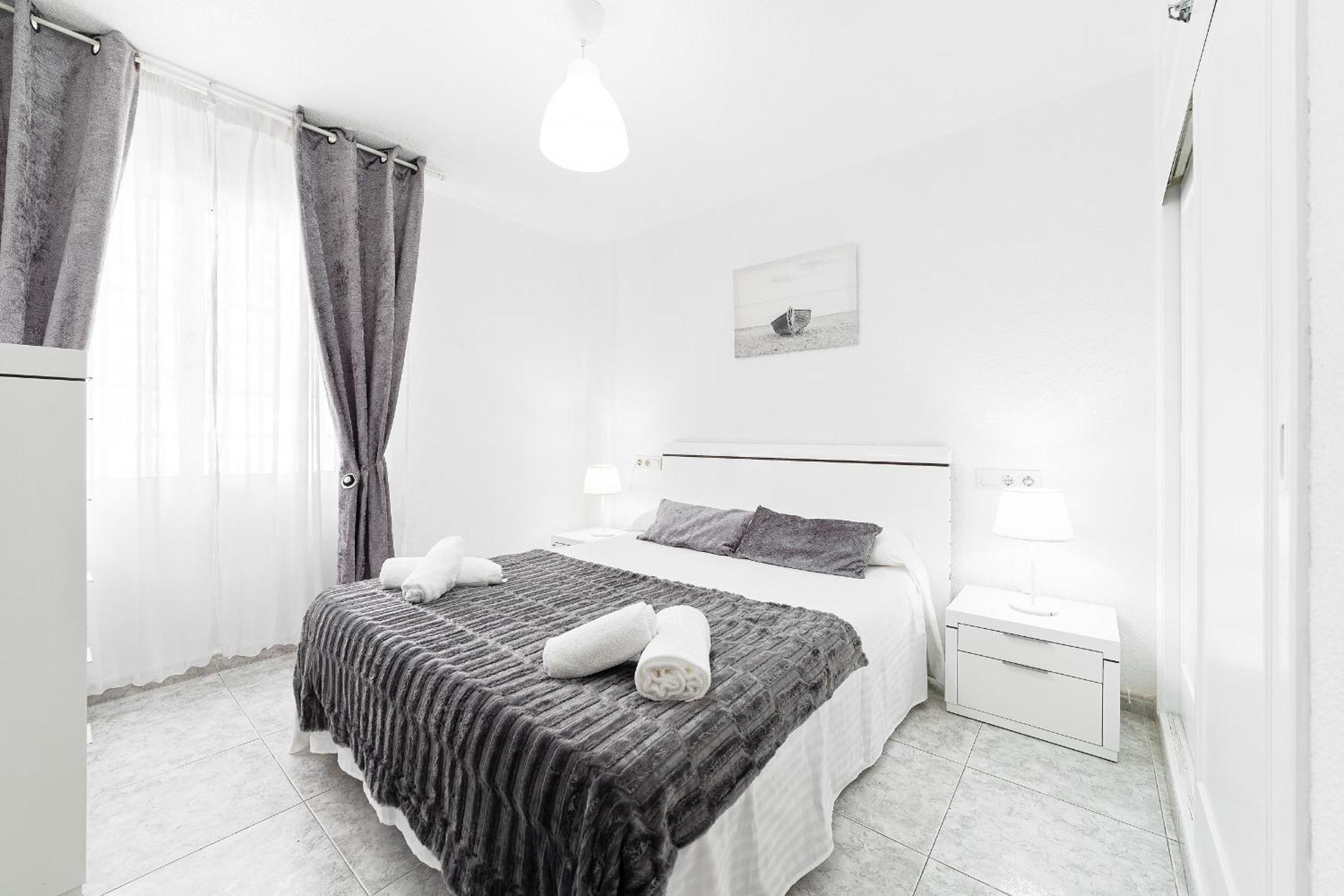 Luxury Primerisima Linea Playa Poniente Con 6,5 Mts De Vistas Frontales Al Mar Benidorm