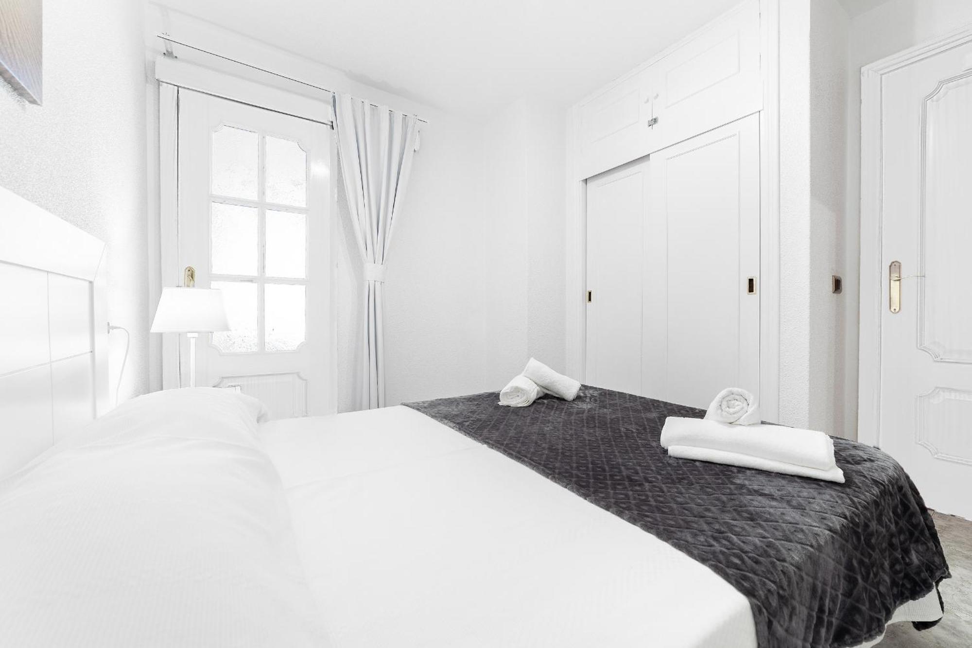 Luxury Primerisima Linea Playa Poniente Con 6,5 Mts De Vistas Frontales Al Mar Apartment *