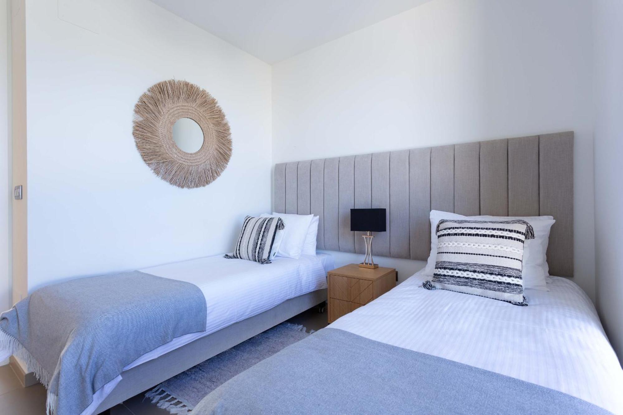 Apartment Intempo By Holuxe -184- 18th Floor Benidorm
