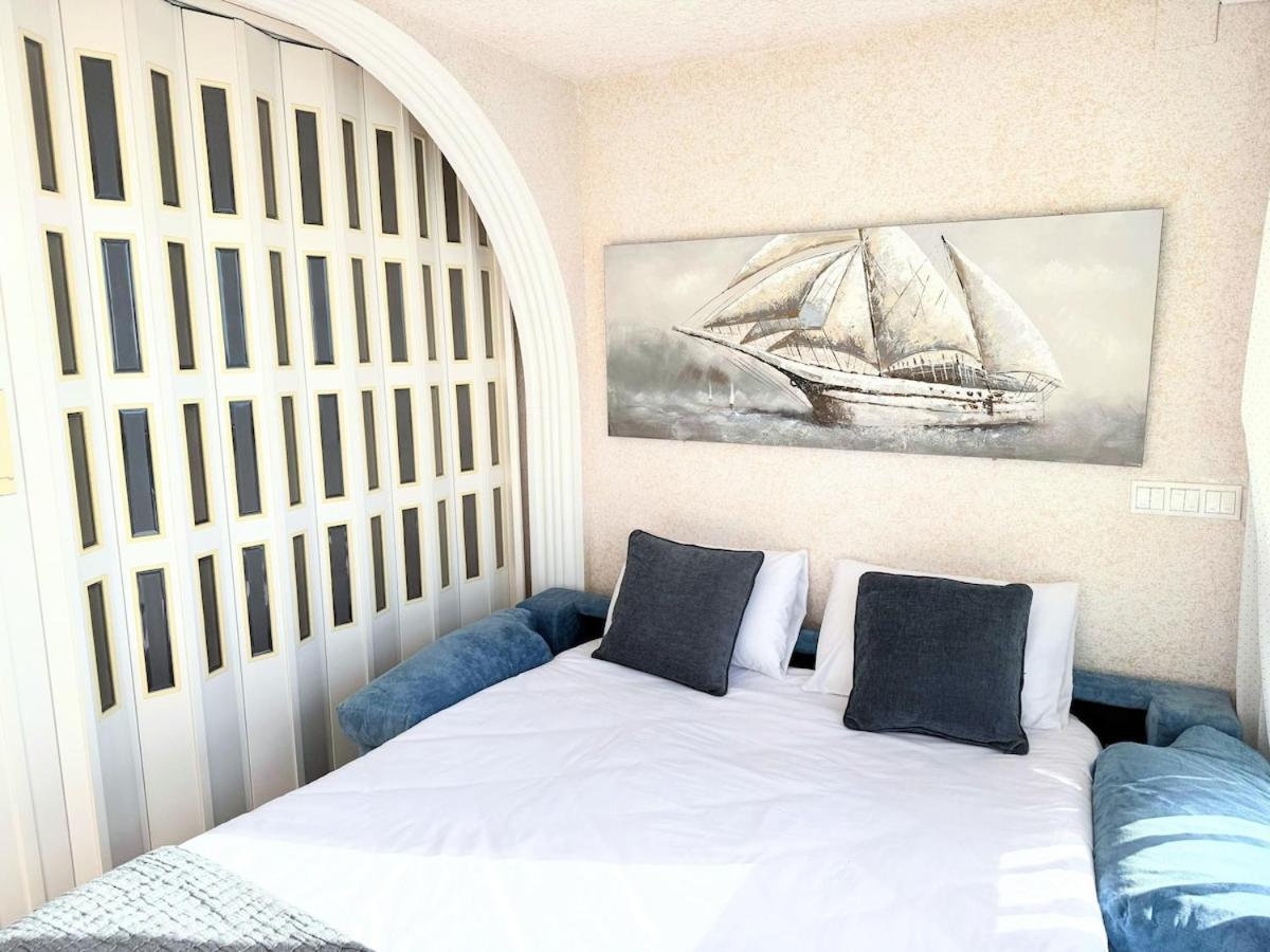 Beachfront With Garage * Benidorm