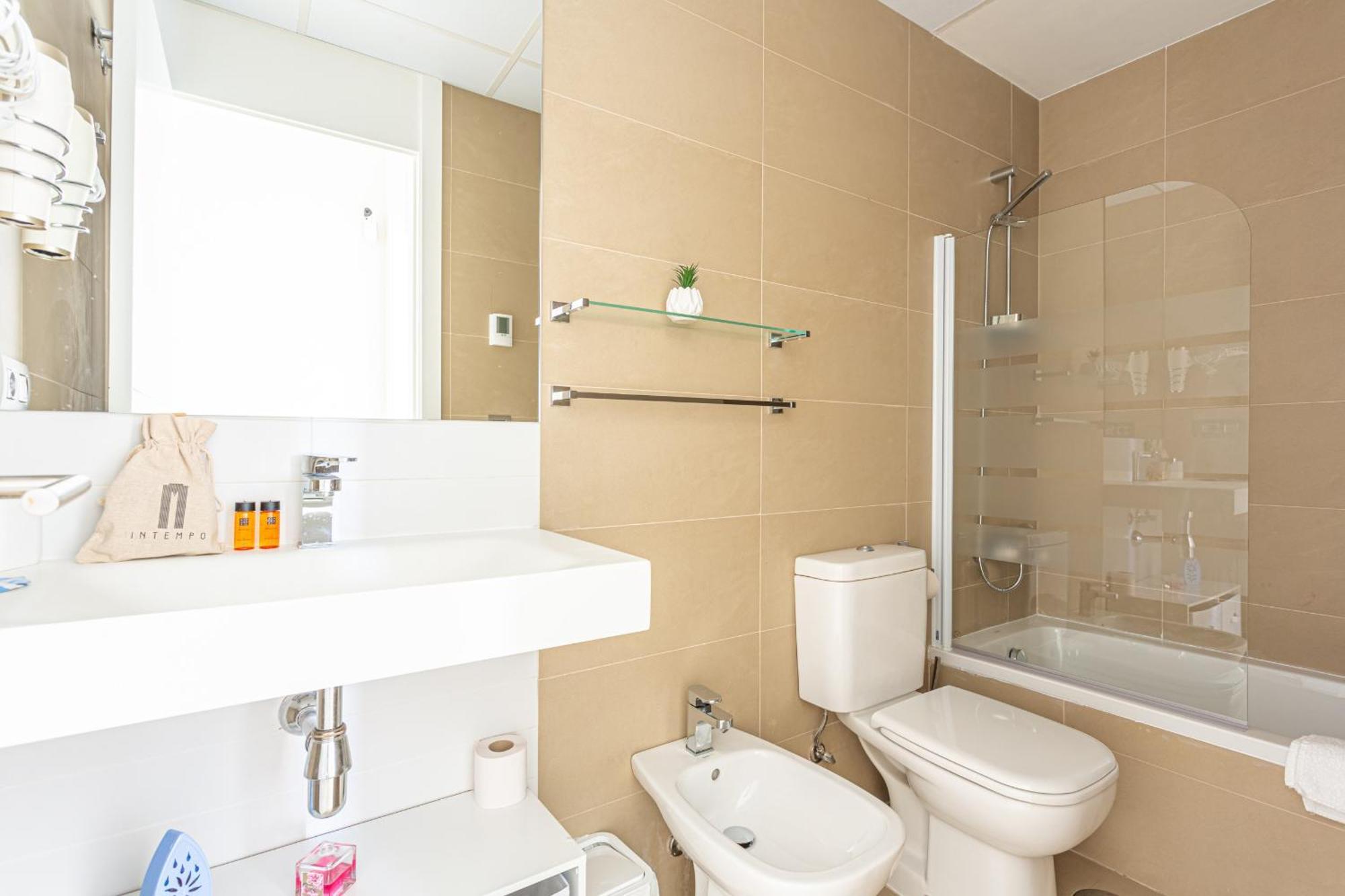 Apartment Intempo By Holuxe - 252 - 25th Floor Benidorm