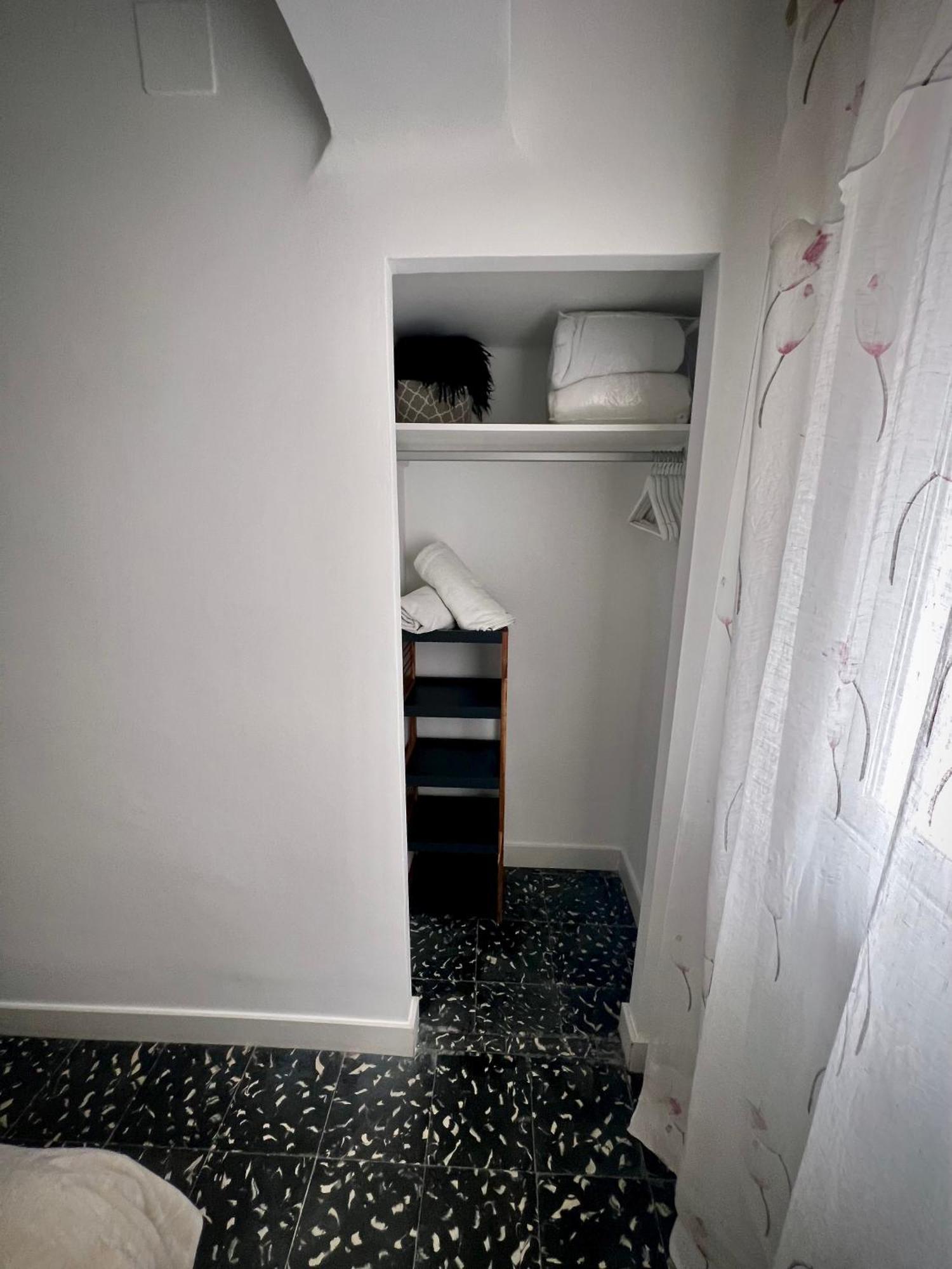 Piso Centrico Y Cerca De La Playa. Apartamento *