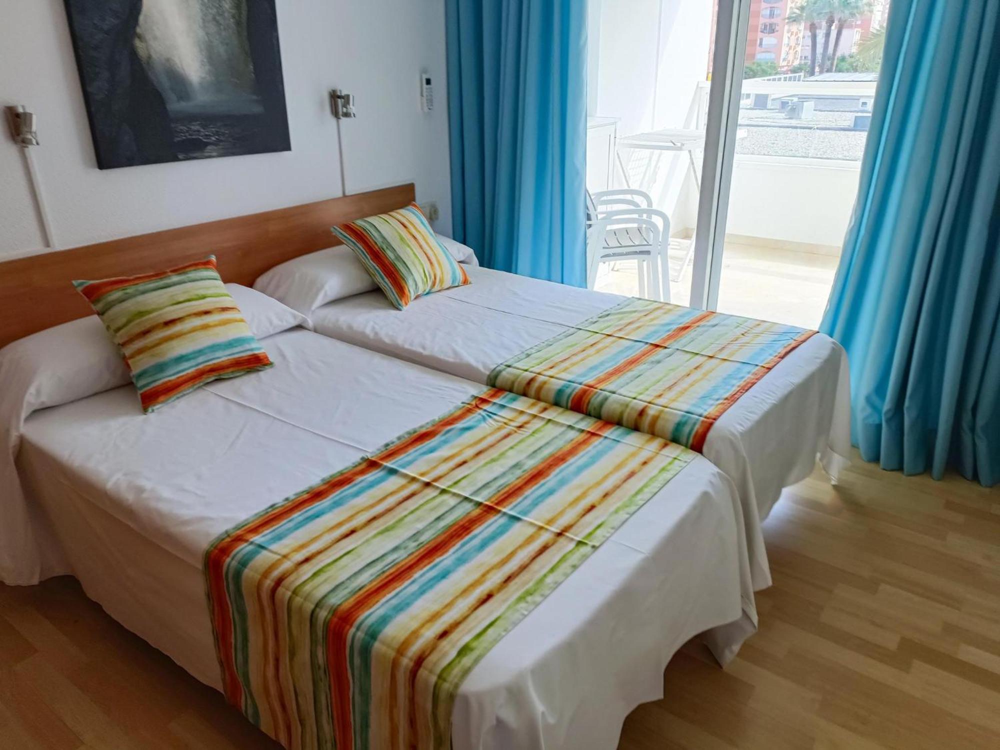 1 Bedroom With Airconditioning And Bath - Max 4 Guests Apartamento
