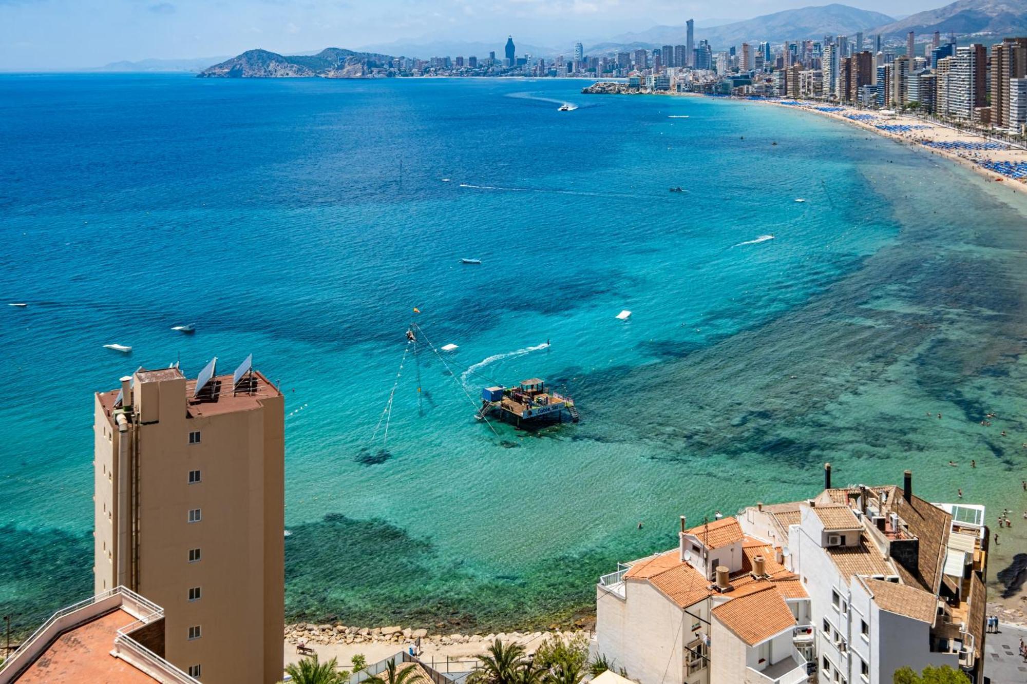 Apartment Halcon Deluxe 17-c Levante
