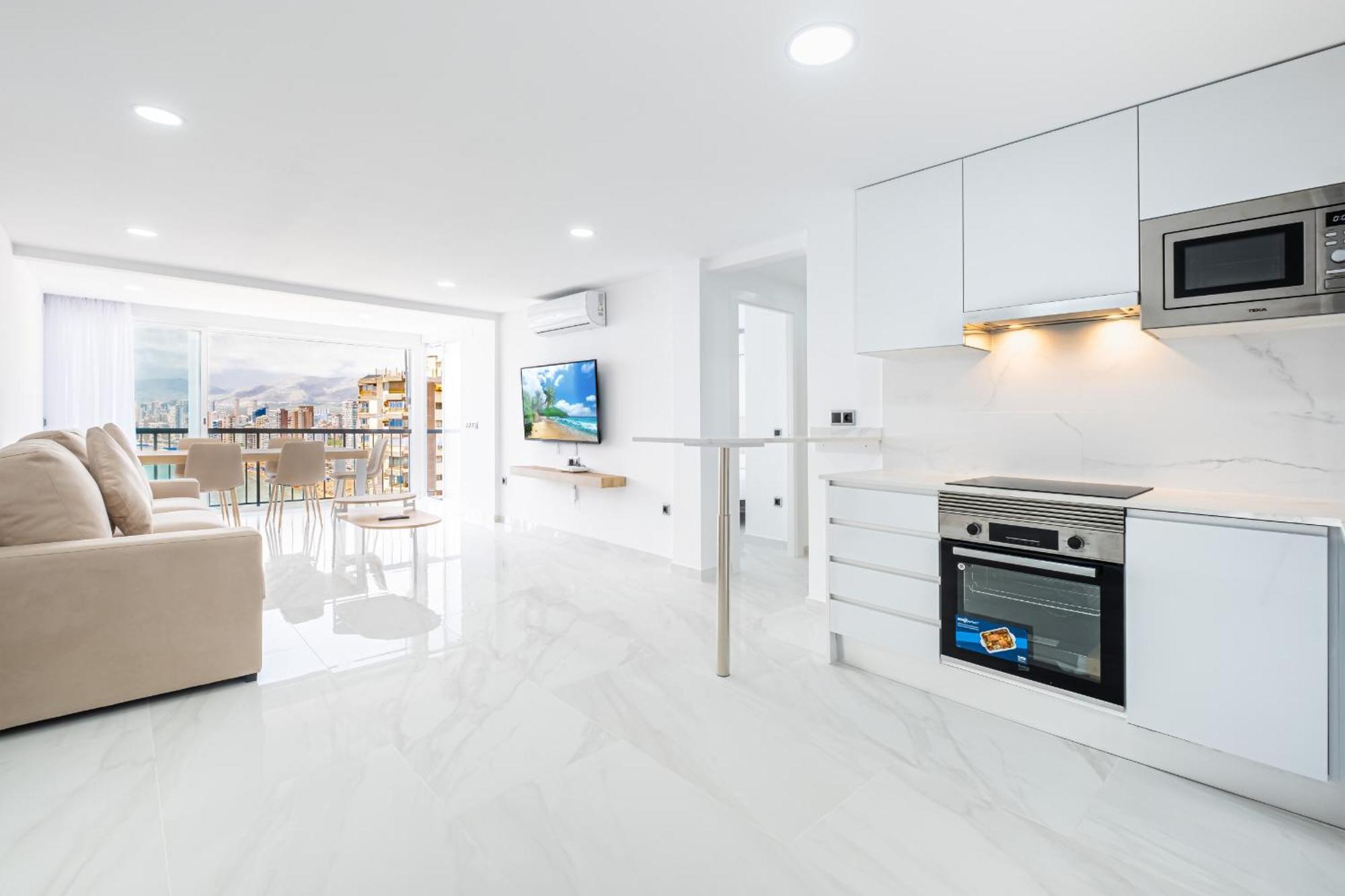 Apartment Halcon Deluxe 17-c Levante