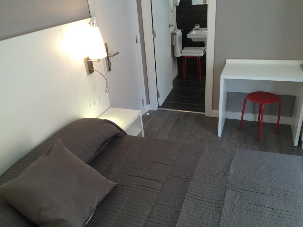 Hostal Boutique Bbb Auto Check In Benidorm