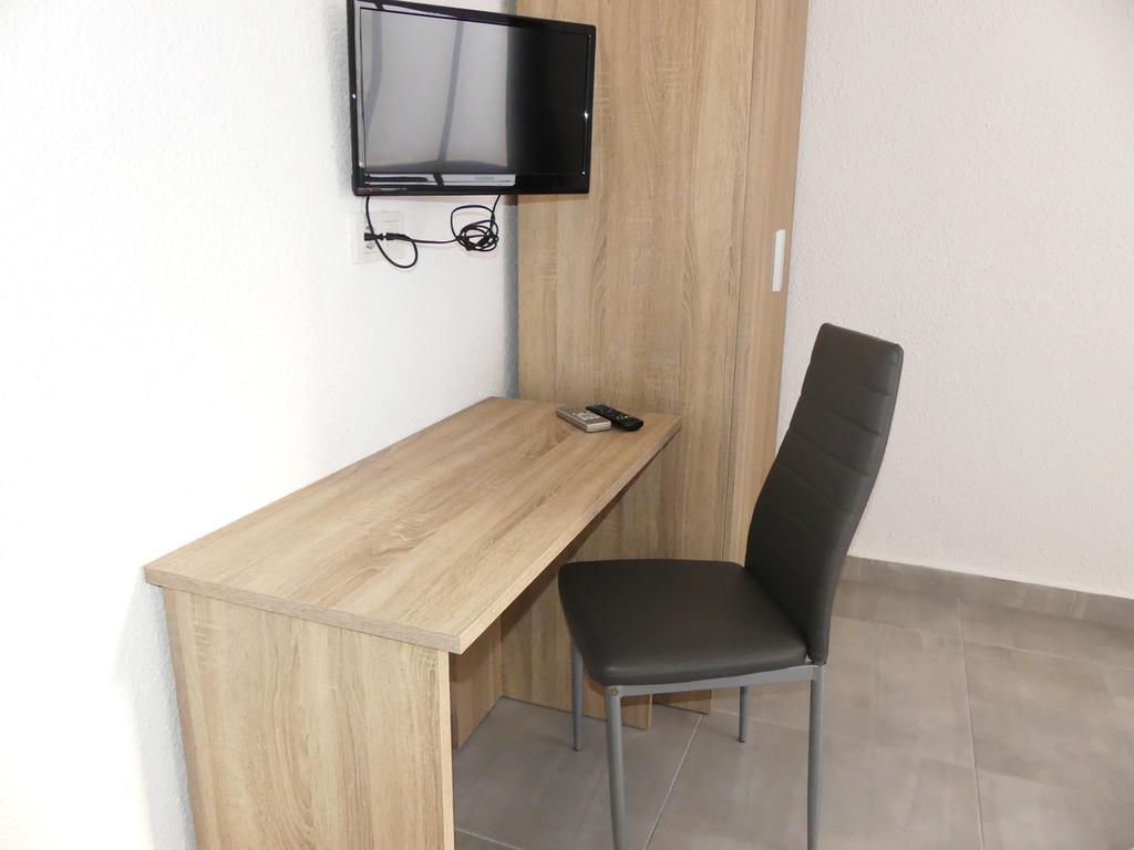 Centre 2*
