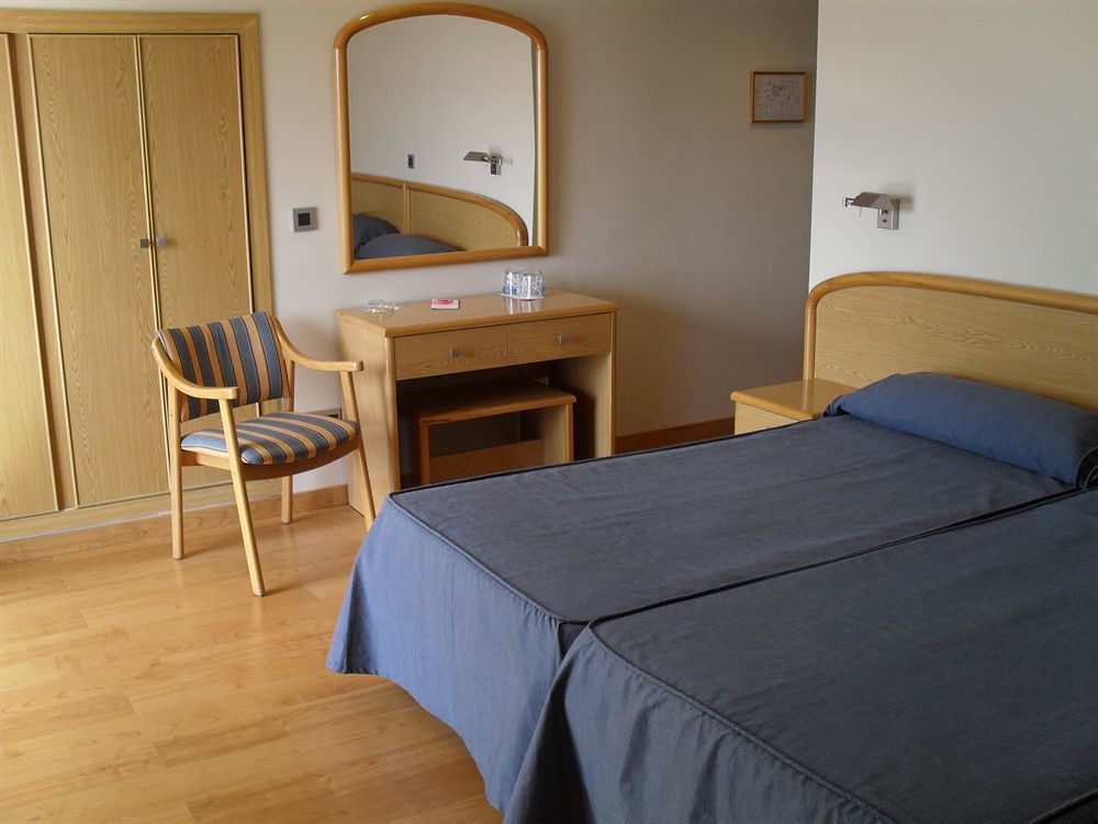 Tanit Hotel 3*