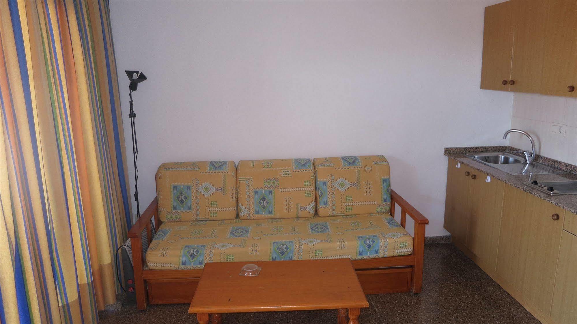 Apartment Acuarium Ii *