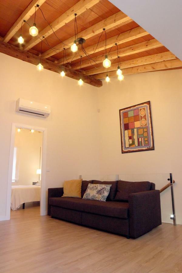Aplus Apartamentos, Old Town Сasa de vacaciones *