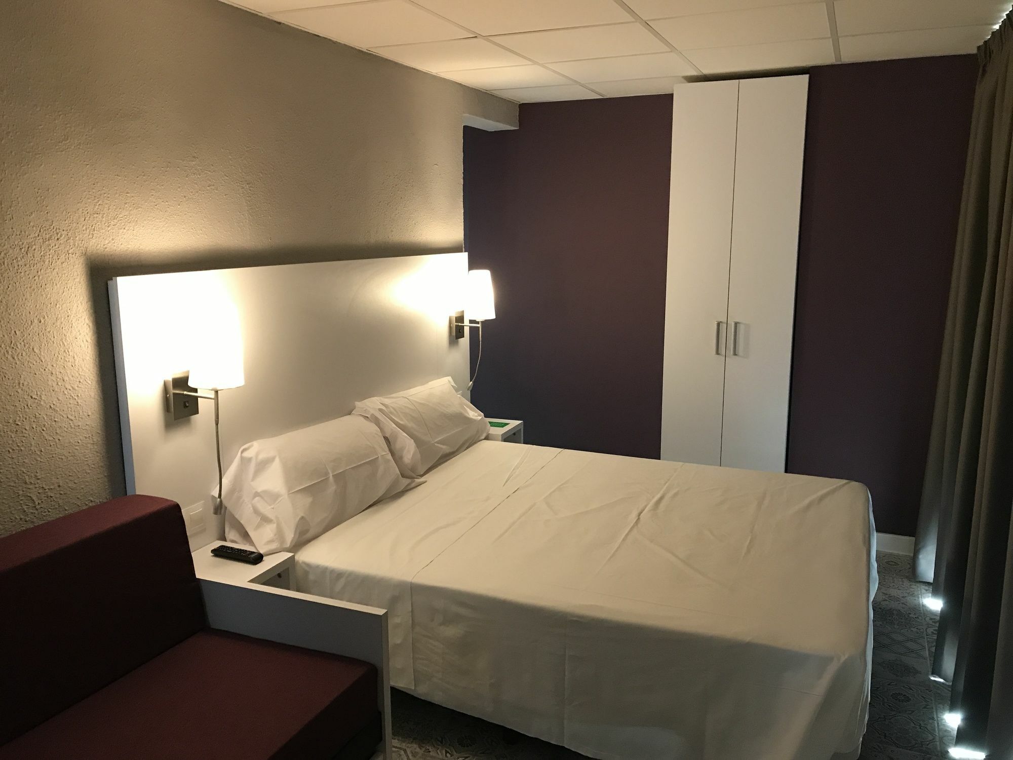 Benidorm Beach Hostel Hotel 2*