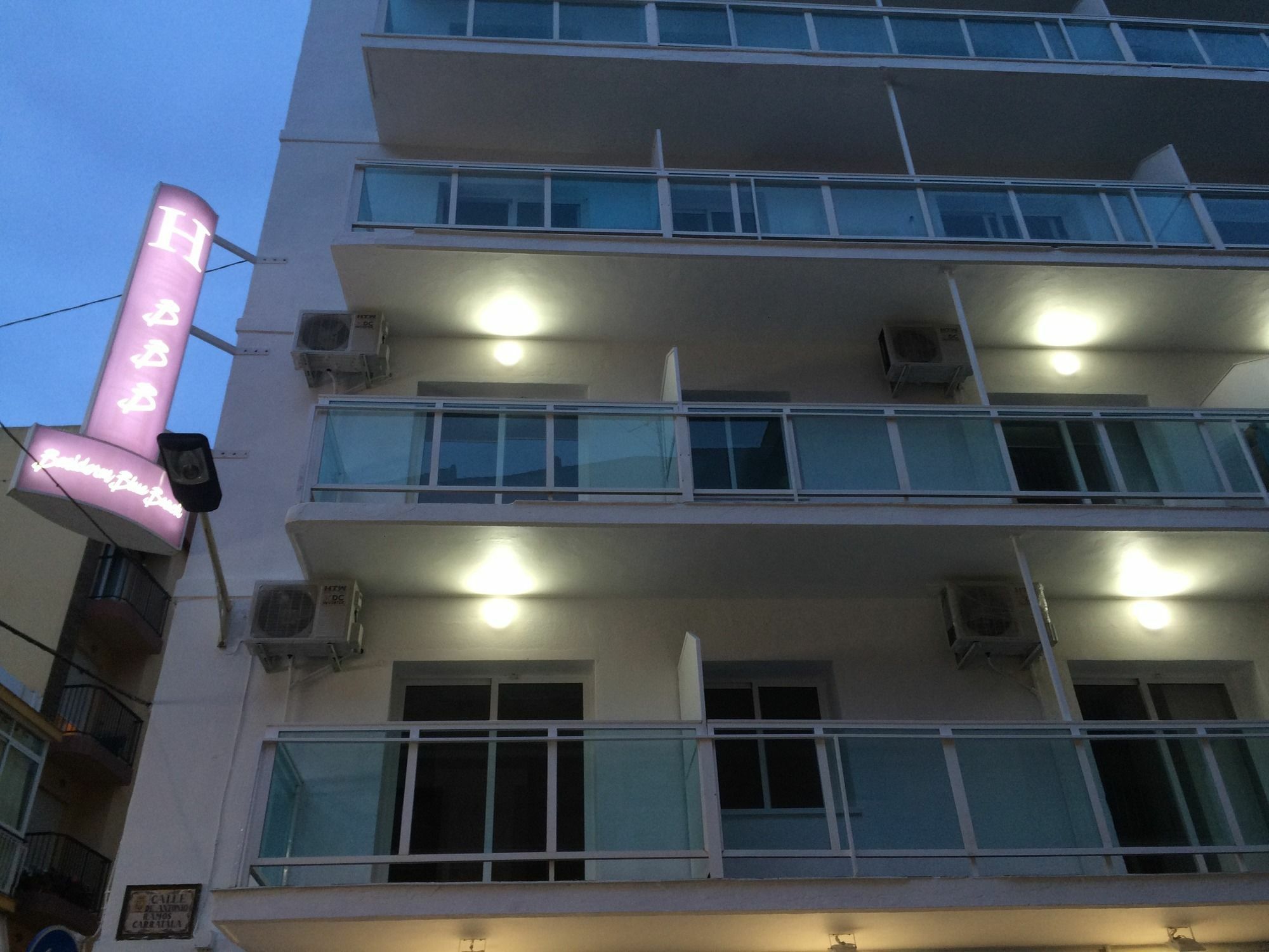 Hotel Benidorm Beach Hostel 2*
