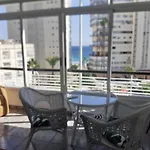 Apartamento Mediterraneo, Muy Centrico, En Plaza Triangular, Soleado, Con Jardines Y Piscina Y La Playa Enfrente Andando, Con Parking Exterior Comunitario
