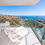 High Rise Apartment On The 39Th Floor With Private Terrace And Sea Views