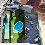 Apartamentos Torre Gerona