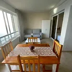 Apartamento Torre Levante, primera línea de playa