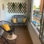 Moderno Apartamento Centrico Con Piscina