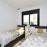 Sunset Drive 2-4