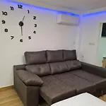 Hany Apartment Ducado 2-I