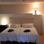VILLA Bed&Breakfast - kitchen, Pool, Barbecue&Large garden