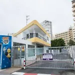 Queen Apartment. Cozy & Close To The Beach Apartment. Pool/Parking.