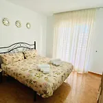 Zafiro Apartments