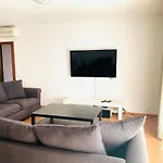 Zafiro Apartments