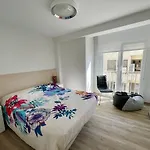 Luxury Center Apartment
