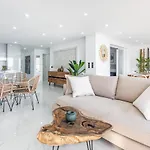 Principado Loix Apartment Deluxe 17C Levante Beach