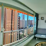Karola Con Vistas Piscina Y Parking En Benidorm