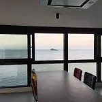 Estupendo Apartamento En Planta 23 Primera Linea
