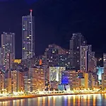 Terraza Privada Y Soleada Con Vistas Al Mar - Planta 26