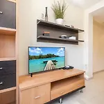 Albatros 2-7 Apartment Levante Beach