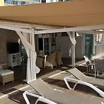 FANTÁSTICO ÁTICO con ENORME TERRAZA y CHILL OUT
