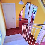 Stunning Two Level Apartment In Benidorm Villa Marina