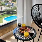Dos Calas Sunny Apartment