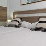Cartago Sea View Apartment