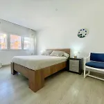 Beautiful Center Apartment