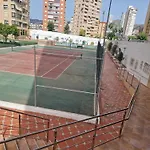 Gemelos 20B