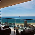 Amazing Apartment In Benidorm - Sunset