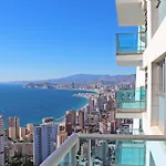 Benidorm High Rise Apartments - Sea Views - Torre Lugano