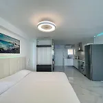 Torre Principado Seafront Studio