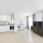 Sonrisa Deluxe Apartments, Levante