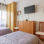 Lovely Apartment In Benidorm With Kitchen