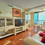 Primera Linea De Playa- First Line Beach