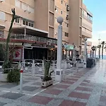 Apto Gavina Plaza Triangular , A Pie De Playa Levante